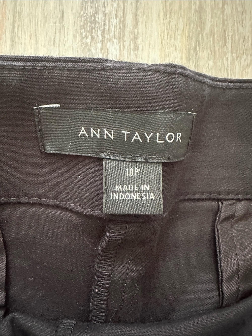 Ann Taylor Black High-Waist Button Shorts - Picture 2 of 4